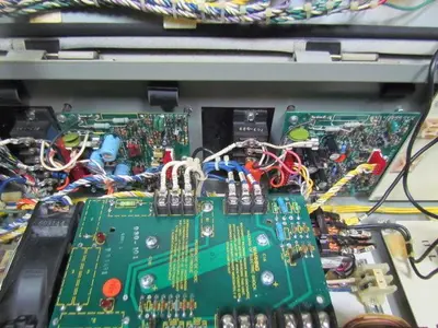 Veearc/Super 7000 SCE431H1E1X 3HP Motor Controller Adjustable Frequency Drive