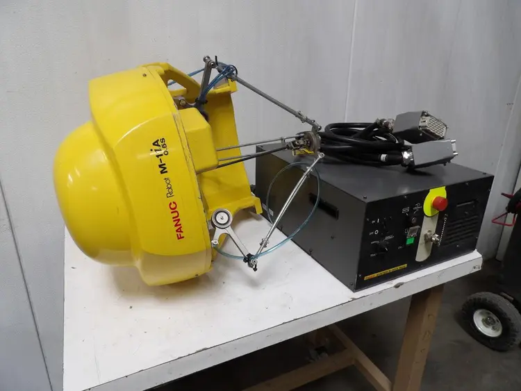Used FANUC R-30IA Robots Texas US | Aucto #1454444