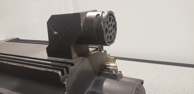 Rexroth Indramat Servo Motor MKD112B-048-KP1-BN