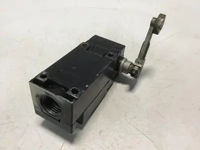 USED SQUARE D 9007-AEQ2699