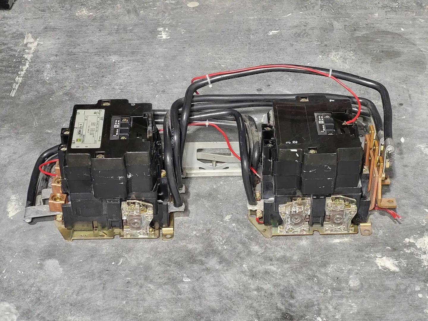 USED SQUARE D 8736SF01B76S