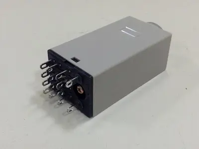 NEW OMRON H3Y-4-30 MINUTE