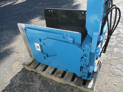 USED RIGHTLINE LCVM003