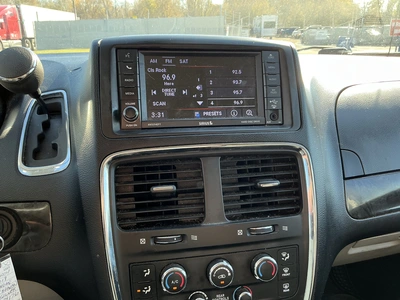 Used 2019 DODGE GRAND CARAVAN Vans Michigan US | Miedema Asset Management Group #1579794