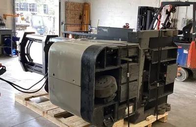 Used CROWN SP3520-30 24 V Reach Trucks Illinois US | Mitsubishi HC Capital America #1362879