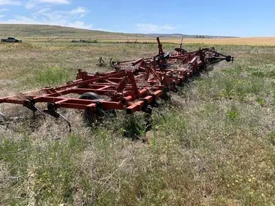 USED CASE IH 4300