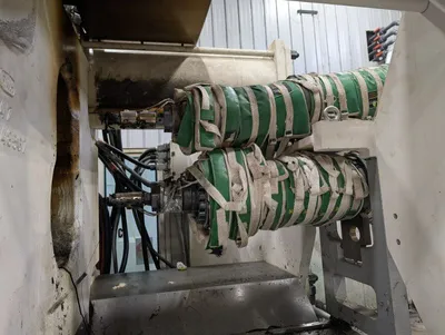 Used 2010 KRAUSS MAFFEI CXZL 650-3000/1400/750  3-COLOR Injection Molding Machines California US | Machinery Network #1455608