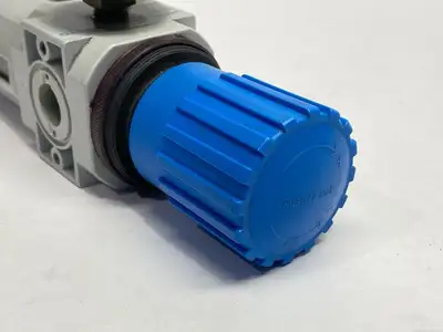 LFR-D-MIDI | Festo  Pneumatic Filter Regulator 546425 - Used