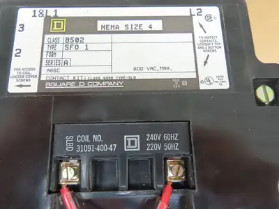 Square D 8502 SFO1 NEMA Size 4 Motor Starter 2-Pole Contactor DC 600V 240V Coil