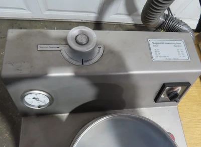Minox Air Swept Sieve, 8" dia. with vacuum and a cyclone
