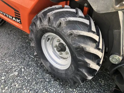New | in-Stock 2026 SKYTRAK 3013 COMPACT TELEHANDLER Telehandlers Alberta CA | Adcock Equipment #1417651