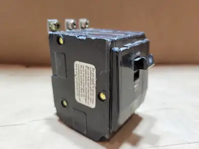 USED SQUARE D QOB360