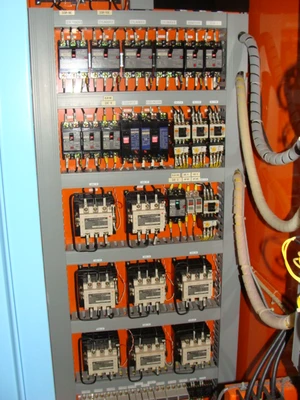 TOYO BMSR-VP-1400 X 260HD Blow Molder (Bottle/Container) | Perry Equipment (5)