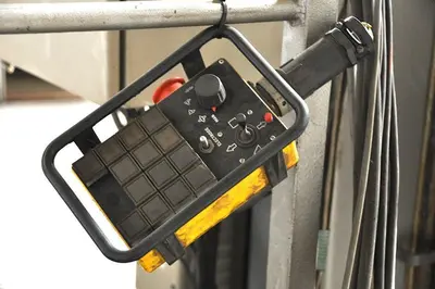 USED ESAB WELDING CRANE MKR 300