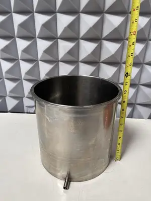USED 21' COILED SPIRAL COPPER WIRE FOR IMMERSION 3/8" OD W/ 12 LITER VESSEL 10" SANITARY FITTING
