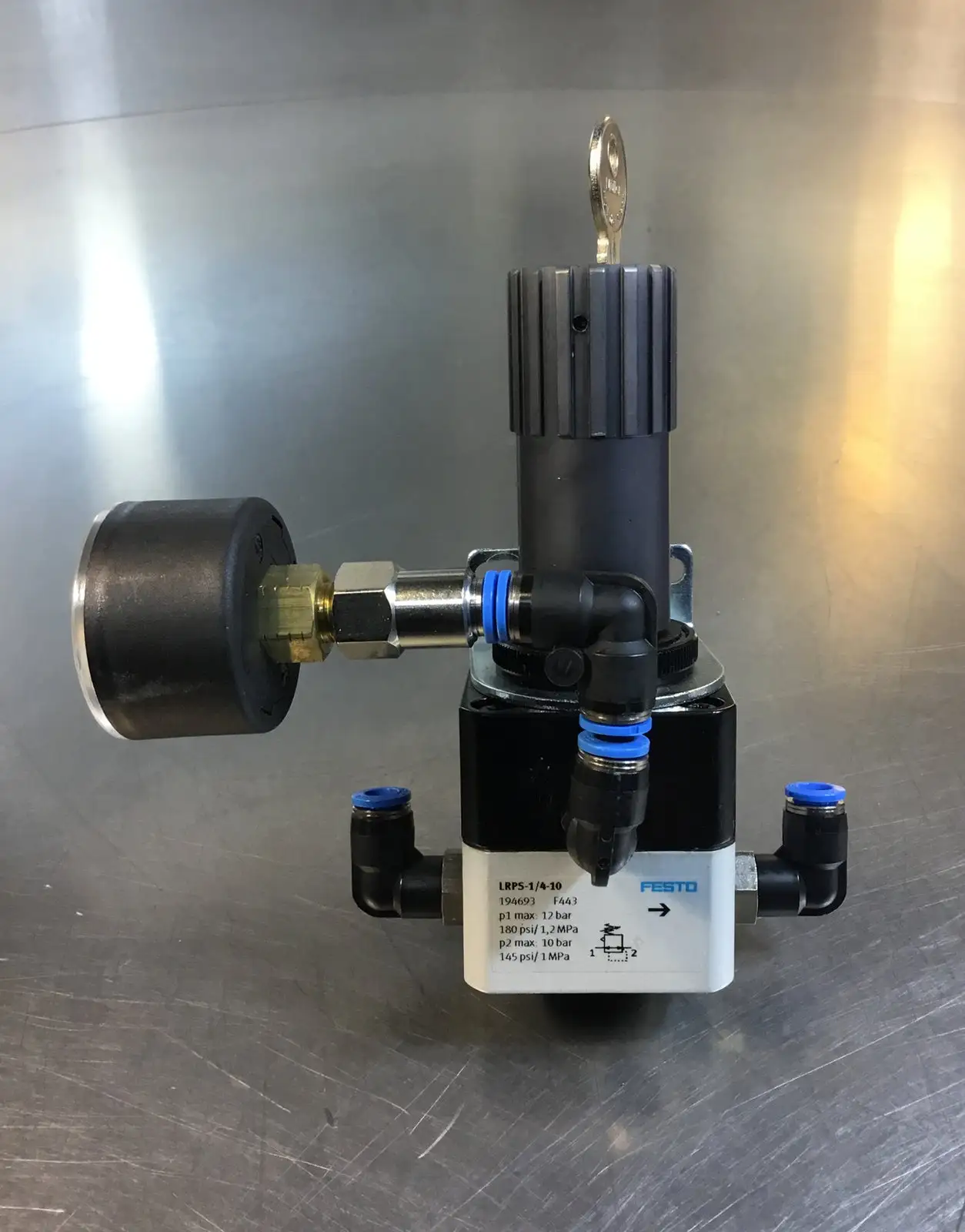 FESTO 194693 PRECISION PRESSURE REGULATOR LRPS-1/4-10 Loc.6A