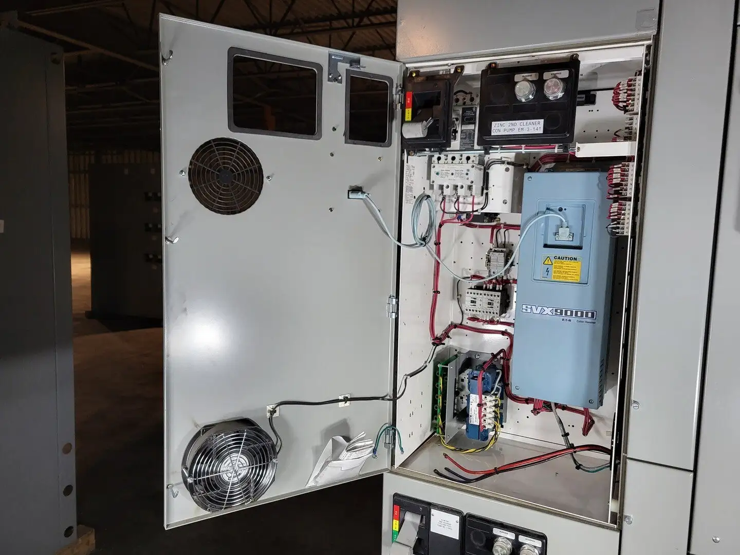 5 hp, 600 Volts, 3-Phase VFD SVX020A1-5A4N1 Bucket for Freedom 2100 MCC Frame