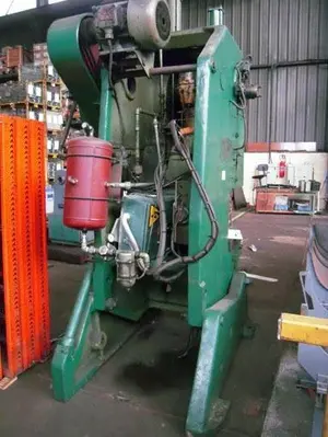 USED COFMO 100 TON