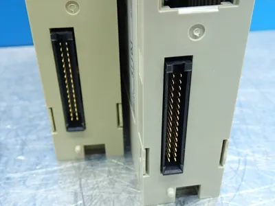USED OMRON C200HID212
