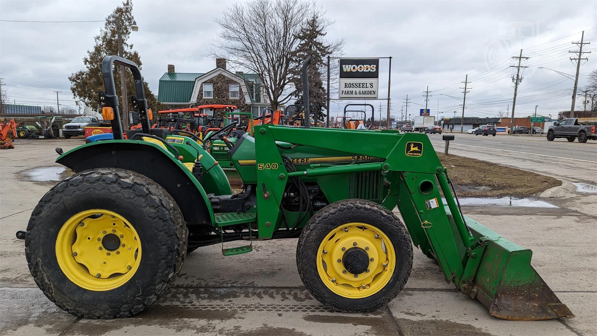 USED 1996 JOHN DEERE 5200