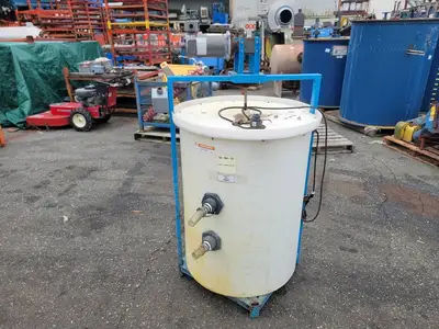 Plastic Tank w/ Fittings