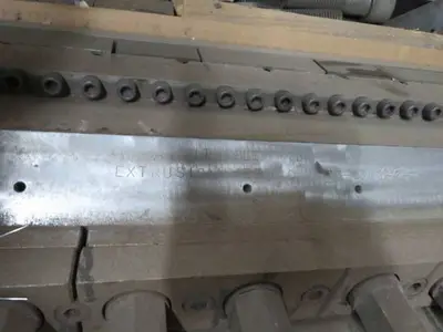 USED NORDSON ULTRAFLEX R-75