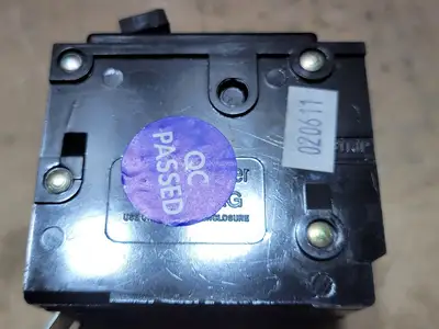 Used CUTLER-HAMMER BA215 Switchgears British Columbia CA | Lenmark #1438543