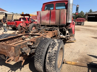 Used 1998 FORD L8513 4X2 Cab Chassis trucks Michigan US | Miedema Asset Management Group #1340395