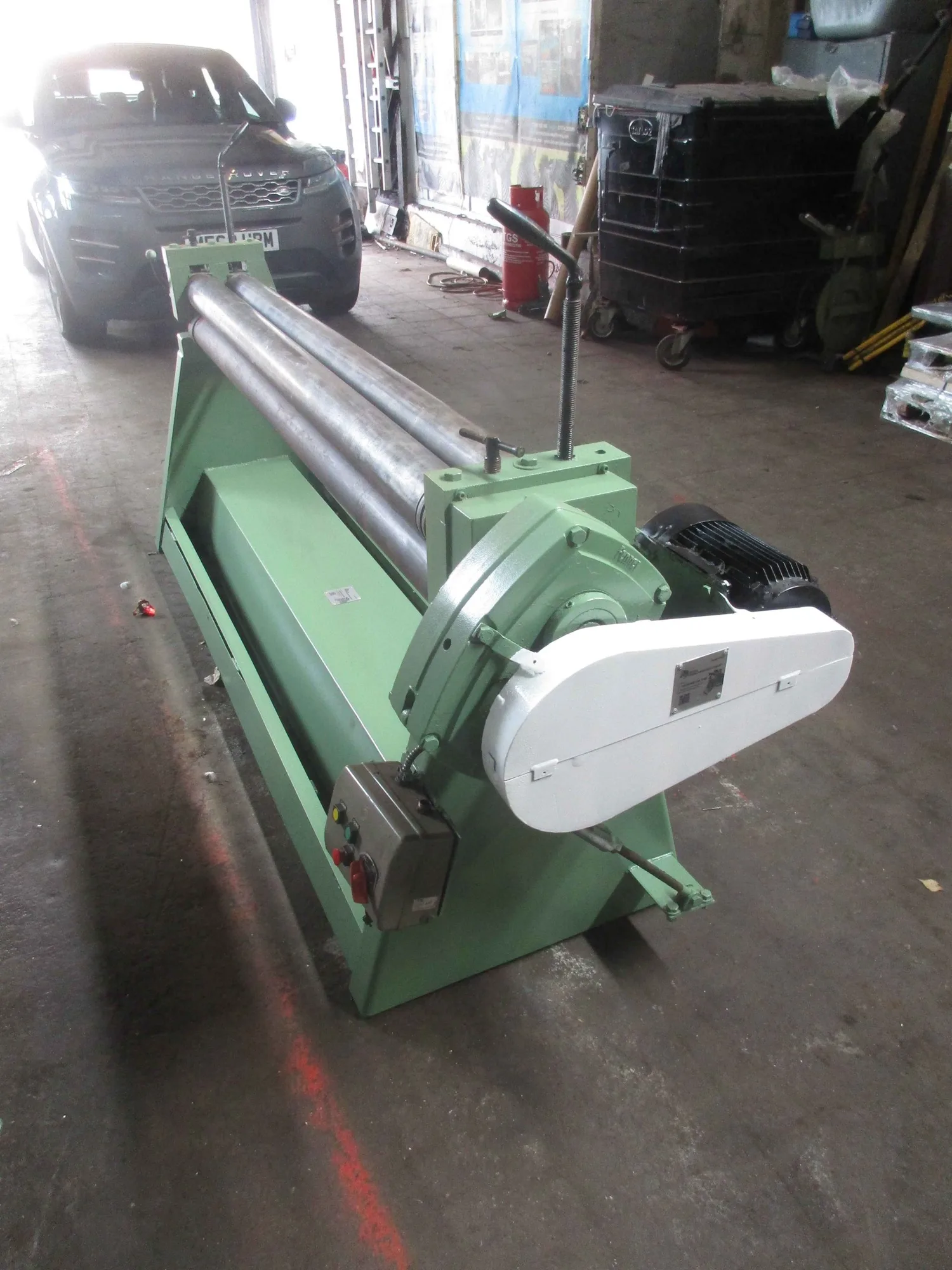 Powered bending rolls