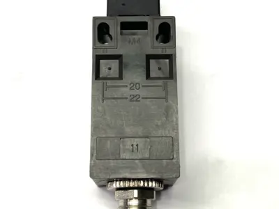 Used Schmersal Limit Switch w/ Roller Lever 230VAC 6kV Relays & Switches Michigan US | Maverick Industrial Sales #1402095