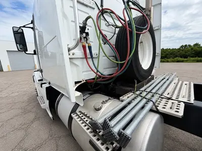Used 2011 VOLVO VNL Conventional trucks Ohio US | Proxy Equipment #1426039