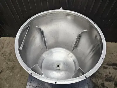Used 275 Gallon Tank, 304 Stainless Steel
