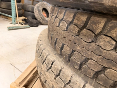 Used (8) WHEELED EXCAVATOR TIRES 10.00 R20 Wheels & Tires Michigan US | Miedema Asset Management Group #1320794