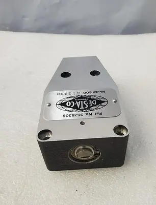 DESTACO 800 Pneumatic Retractor Clamp