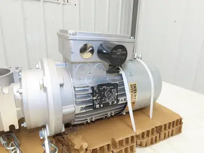 Nord SK80L/4 CUS 56CBRE20FHLRGIR Gearmotor 1Hp 230/460V 10:1 Ratio SK1SIS50-N56C