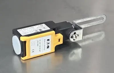 Eaton LSR-S11-1-I-TKG Safety Door Gate Switch (BIN3.4.5)