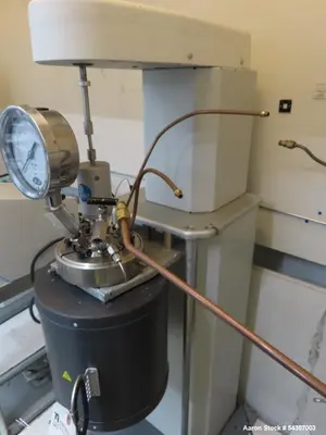 Parr 4526 Bench Top Reactor 2L 350°C 1900 PSI Laboratory Reactor System