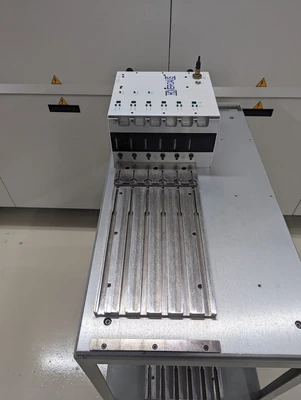 Used Universal Instruments Corporation MPUP08-06C PCB Component Feeders Michigan US | 4Tech USA #1540619