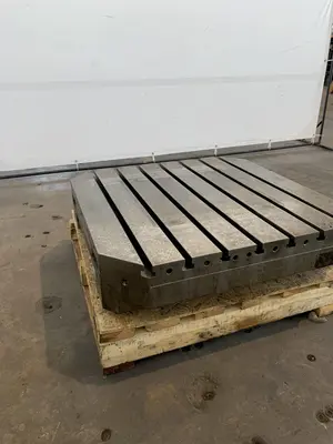 32" X 32" T SLOTTED TRANSFER TABLE. STOCK # 0846422