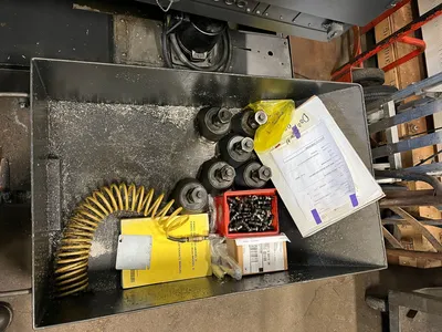 2013 DOOSAN DNM 400A Vertical Machining Centers | Toolquip, Inc. (5)