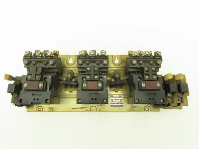 Allen Bradley 1000-NX103 3 Pole Reversing Motor Starter W 120V Coils 71A86 Ser C