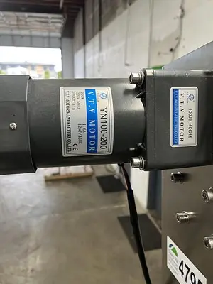 Automatic Cap Elevator