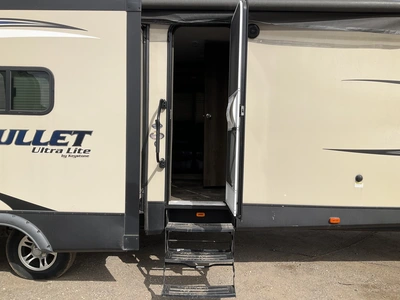 Used 2017 KEYSTONE BULLET Campers, Caravans, Motorhomes Michigan US | Miedema Asset Management Group #1452146