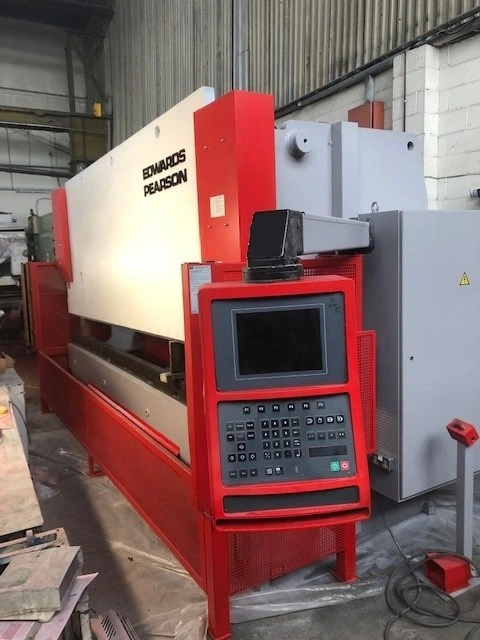 Used EDWARDS PEARSON PR 6 PRESSURE REFERENCE Press Brakes GB | Zebra Worldwide Machinery #1146143