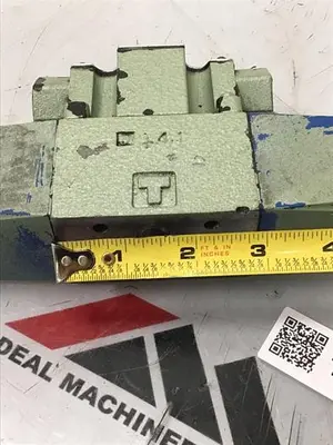 USED VICKERS DG4V36CMP7H750JA100