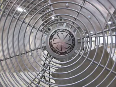 TPI, FREE STANDING OPEDESTAL FAN