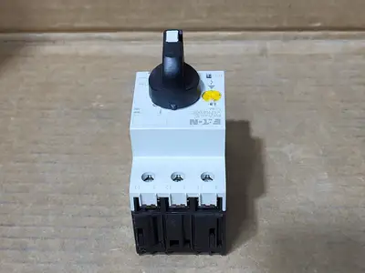New | in-Stock EATON XTPR010BC1 Switchgears British Columbia CA | Lenmark #1438403