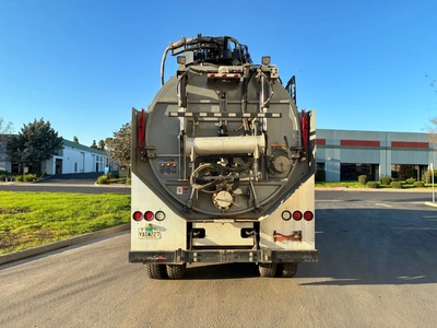 2024 TRUVAC HXX Hydro Excavator | VacSource (2)