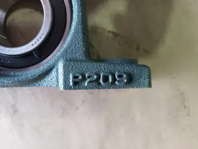 NEW NTN UKP209D1