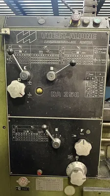 1979 VOEST-ALPINE DA 250 CNC Lathes | Star Equipment Co., Inc. (3)